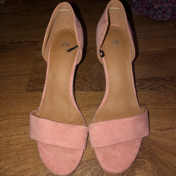 Pink kitten heels - Picture 2 of 2